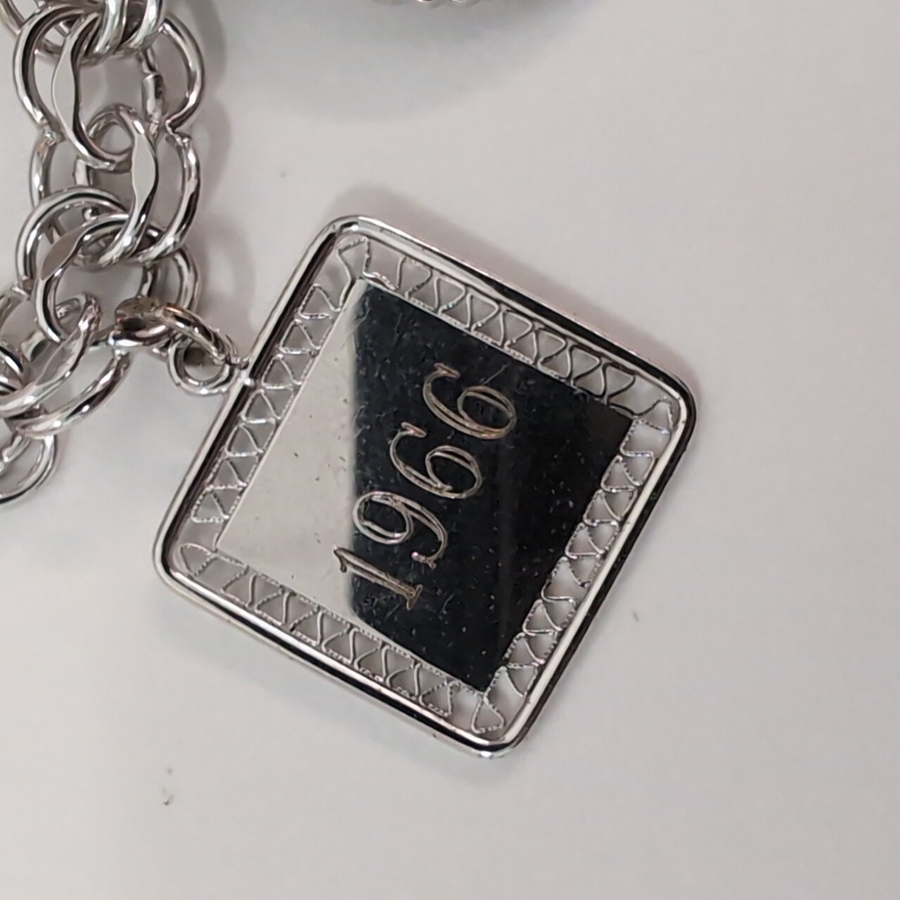 Vintage Elco Charm Bracelet With Charms - Picture 4 of 8